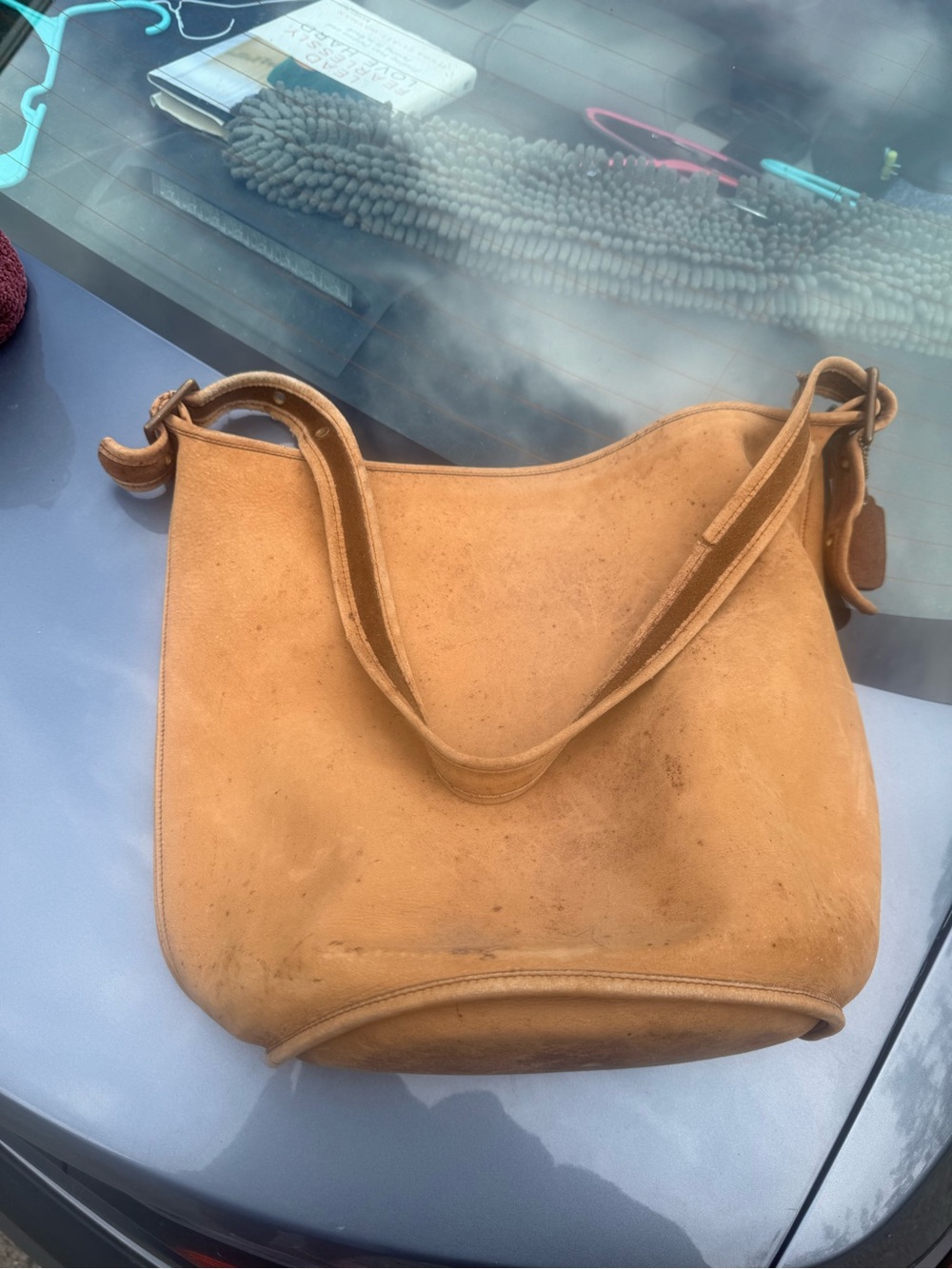 Coach vintage Classic Tan Leather Shoulder Bag - needs work project bag